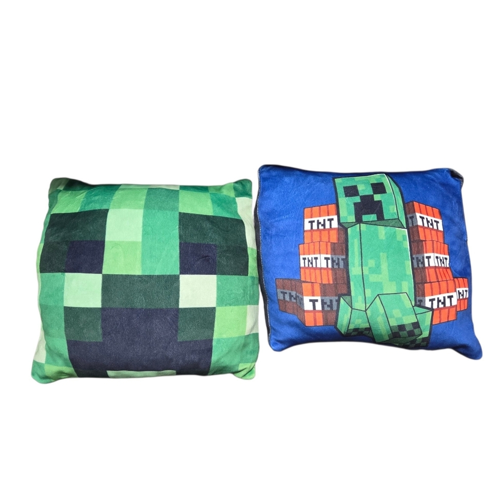2 Minecraft Mini Squish Pillows